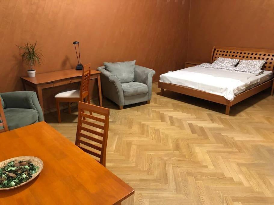 Exclusive Unique Apartments - Prague Central Экстерьер фото